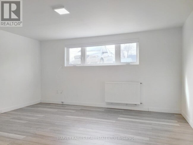 Photo - 521 Browns Line Unit 2