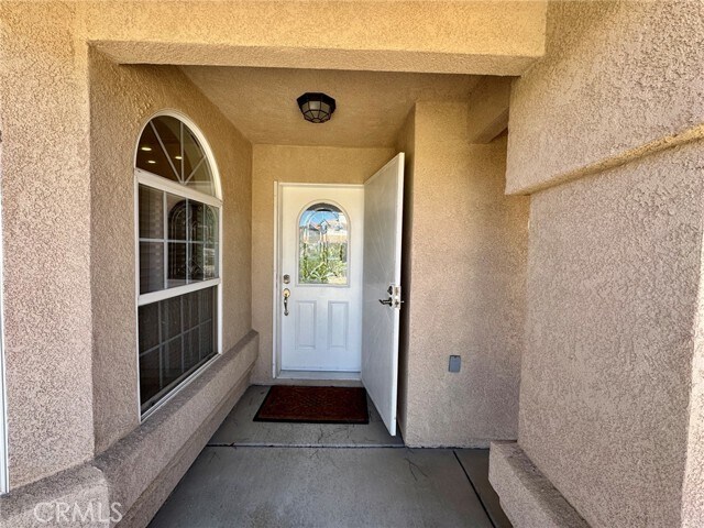 18015 Wildwood Dr