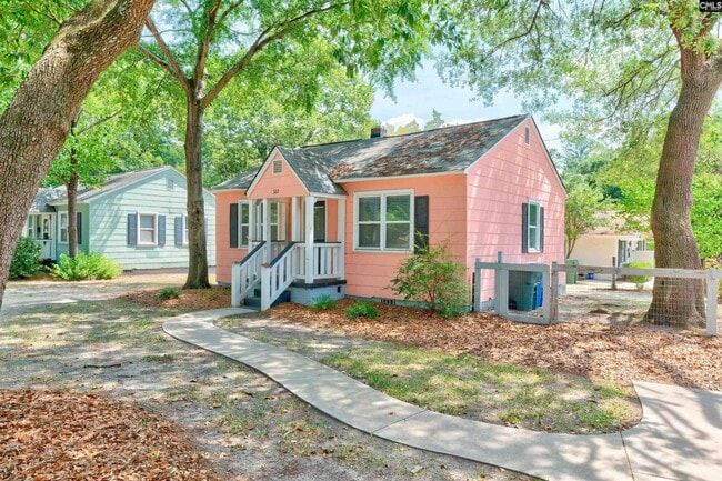 Photo - 322 S Kilbourne Rd