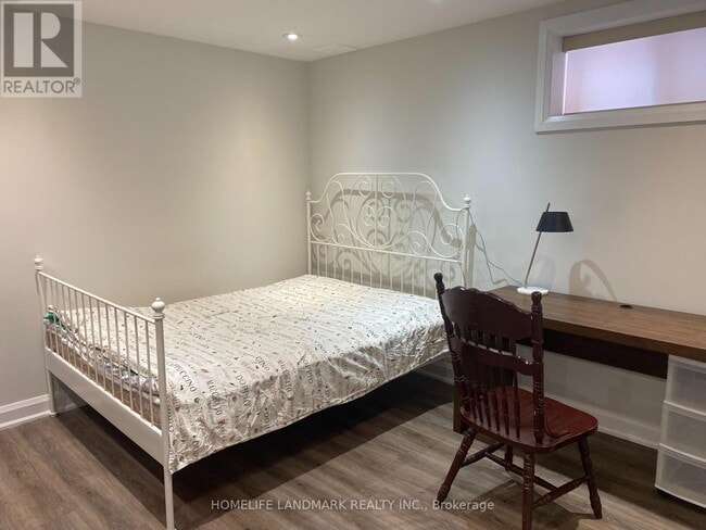 Photo - 2251 Nena Crescent