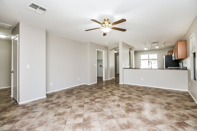 Photo - 2215 E 27th Ave