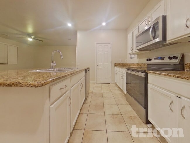 Photo - 16221 W La Ventilla Way