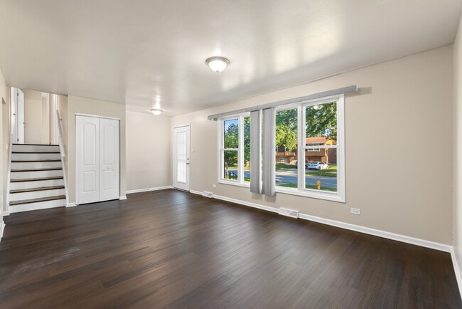 Photo - 3308 Birchwood Dr