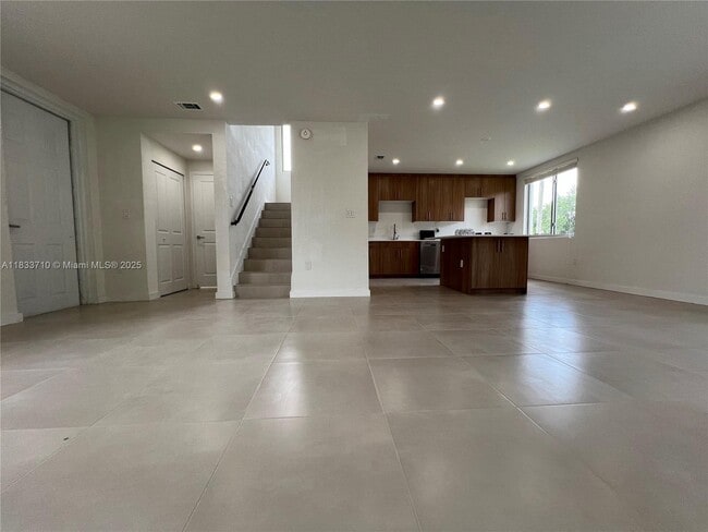 Photo - 199 Redland Rd
