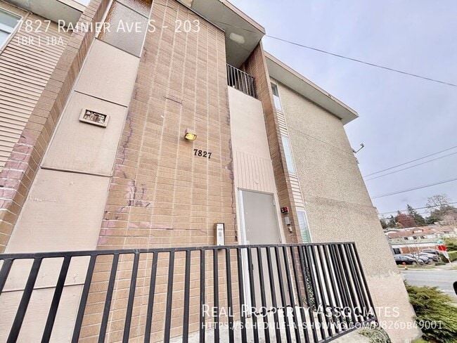 Photo - 7827 Rainier Ave S Unit 203