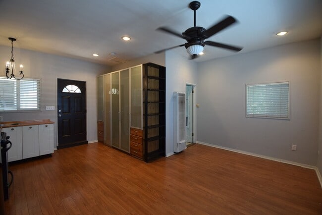 Photo - 12007 Burbank Blvd Unit 12007.5