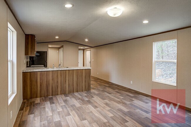 Photo - Chestnut St 119/Whispering Hills MHP Unit Lot 09