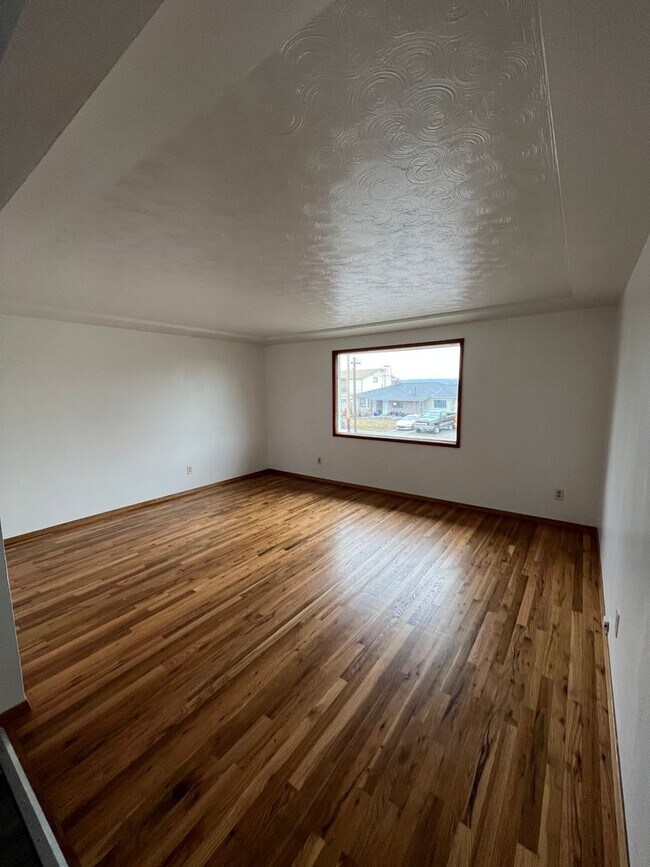 Photo - 311-315 E Fairview Unidad 315
