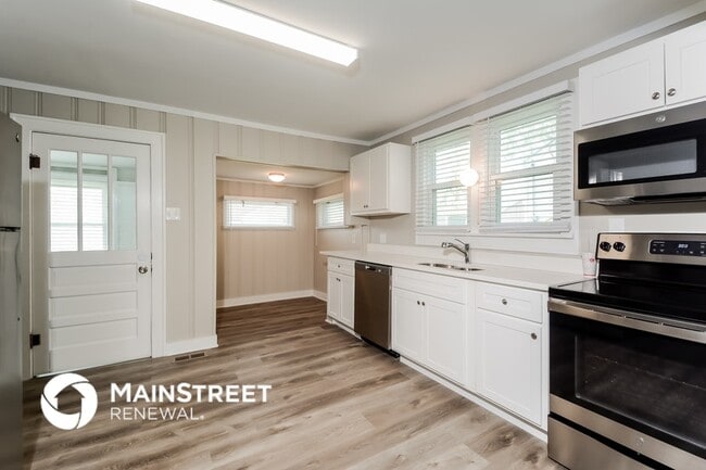 Photo - 607 Lindsay Ave