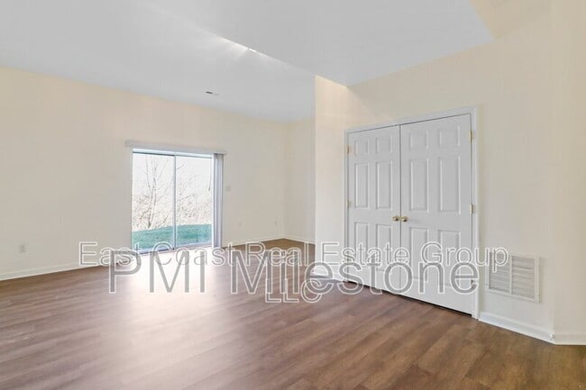 Photo - 91 Grindstone Dr