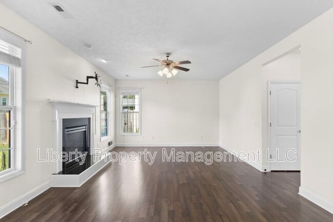 146 Trenton Pl