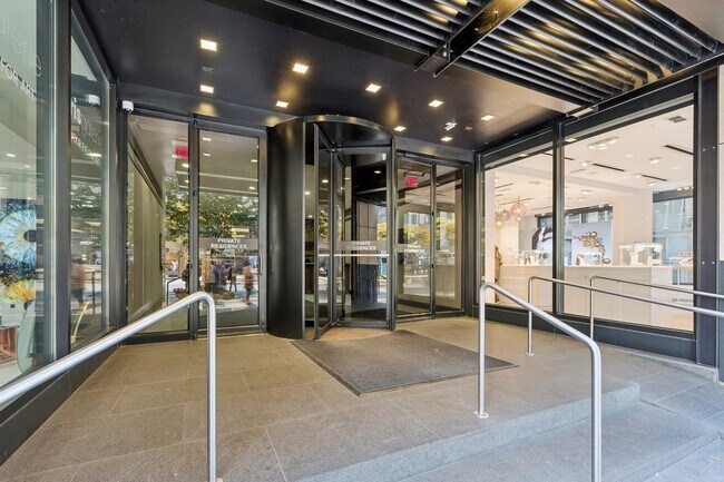 Photo - 535 N Michigan Ave Unidad 712