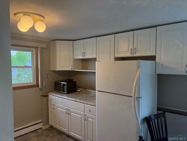 Photo - 175 Wickfield Ln
