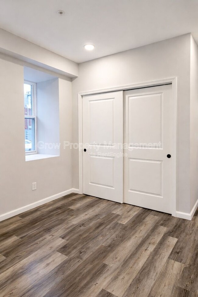 Photo - 623 W Oxford St Unit 1