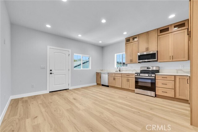 Photo - 114 N Cornell Ave