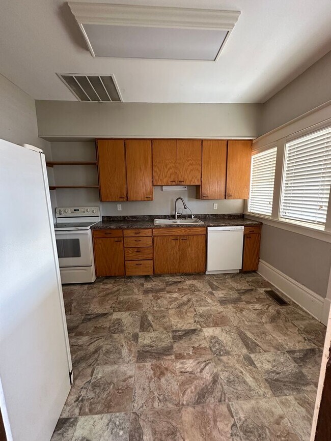 Photo - 139/141 6th St NW Unidad 141