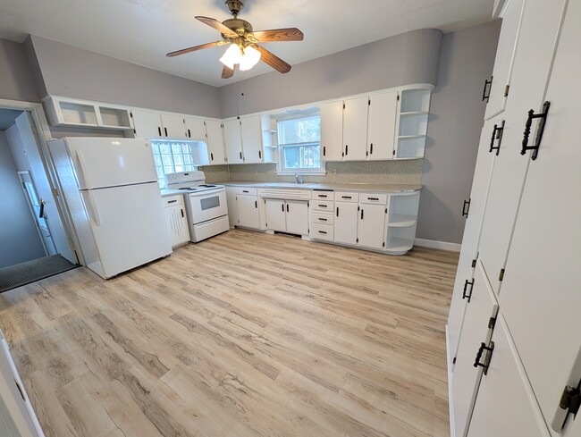 Photo - 306 N State St Unit 1