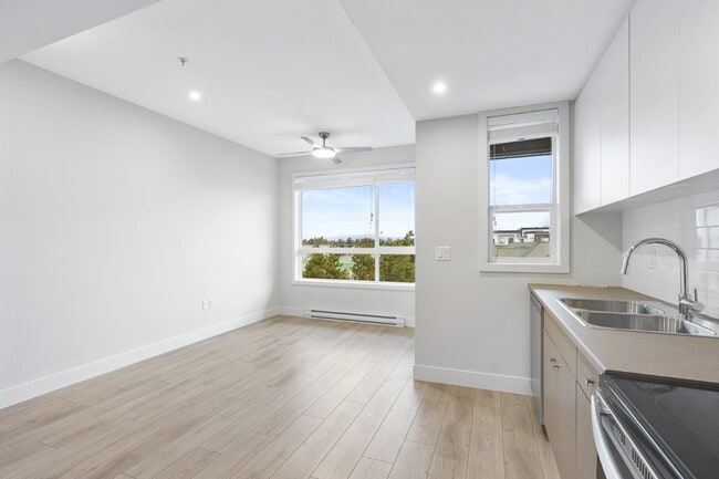 Photo - 1516-1516 McCallum Rd