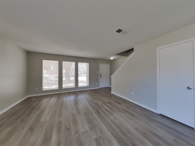 Photo - 19907 Big Timber Dr