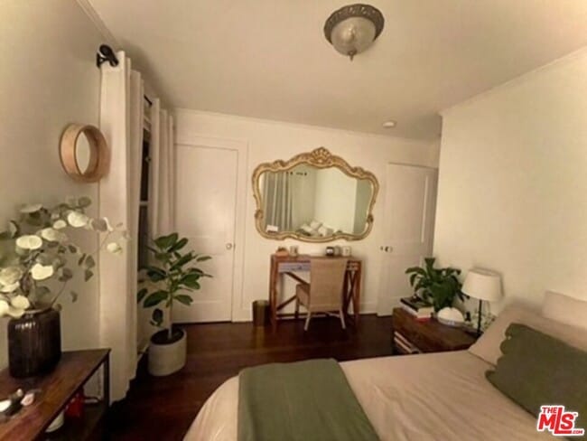 Photo - 2303 Dell Ave