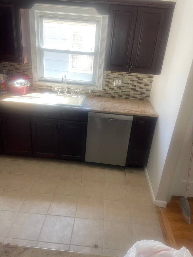 0 Keats St Unit house