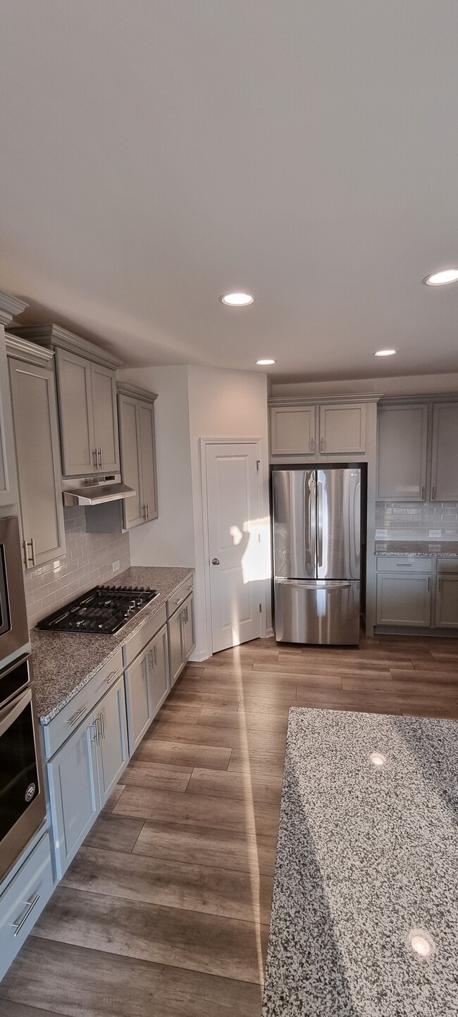 Photo - 4630 Falls River Dr
