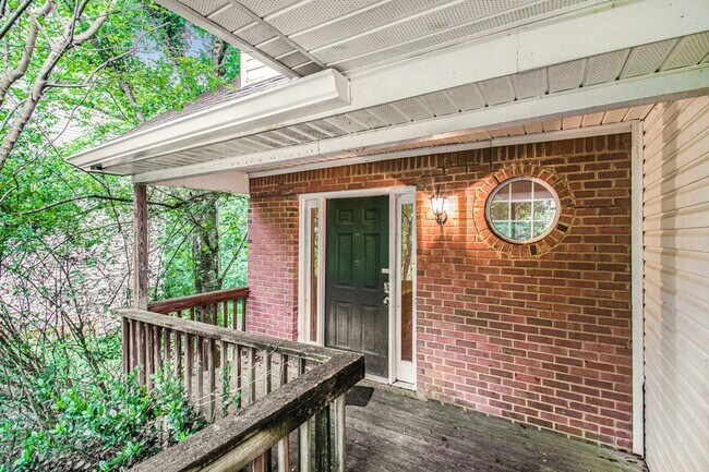 Photo - 6509 Eastbriar Dr