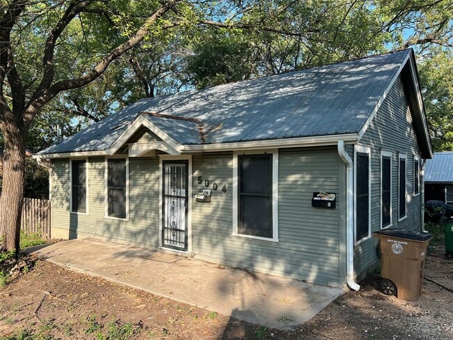 Building Photo - 5004 Avenue F Rental