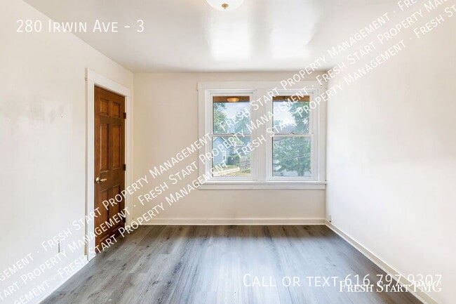 Photo - 280 Irwin Ave Unit 3