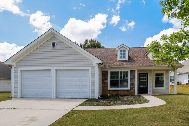 Building Photo - 51 Camden Way