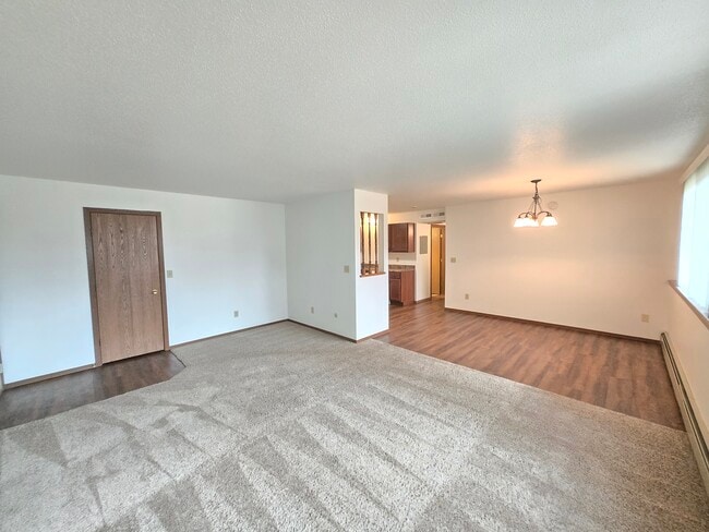Pebble Creek Apartments