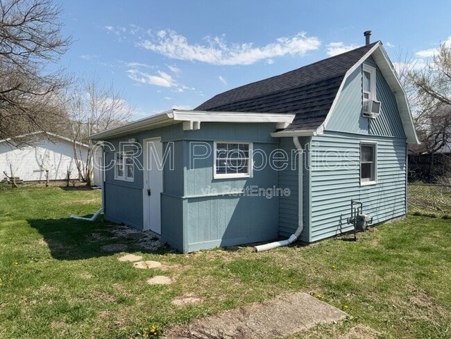 Photo - 1824 N Jay St