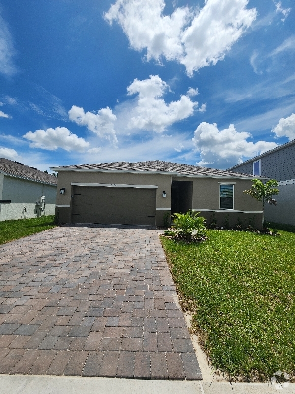 Building Photo - 3390 Sanctuary Dr Rental