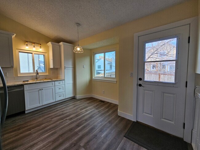 Photo - 5875 Granby Hill Dr Casa