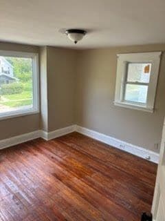 14408 Elm Ave