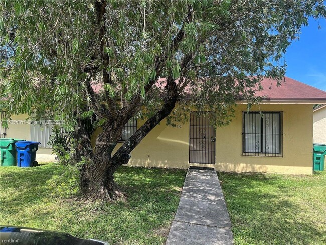 Photo - 28319 SW 141st Pl Casa Adosada
