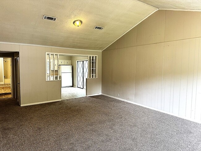 Photo - 1231 Waller Ave