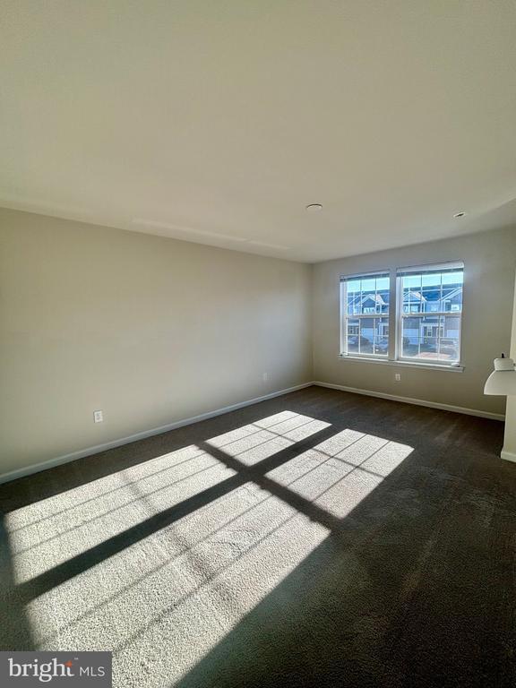 Photo - 189 Mazzeo Dr
