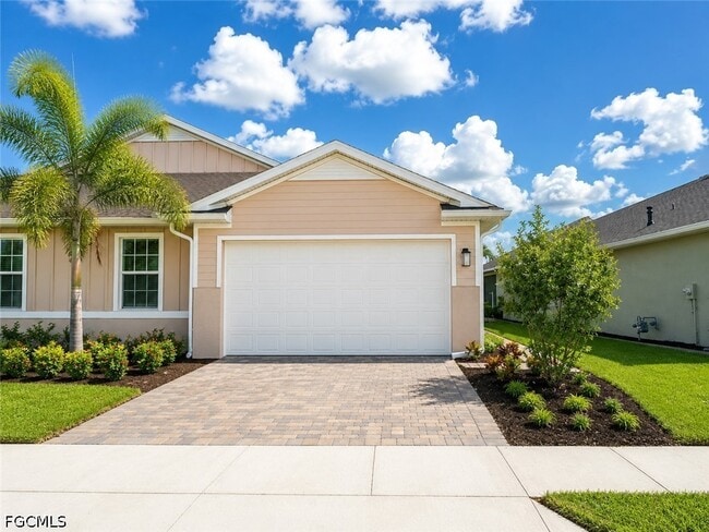 Building Photo - 43860 Blue Heron Ln