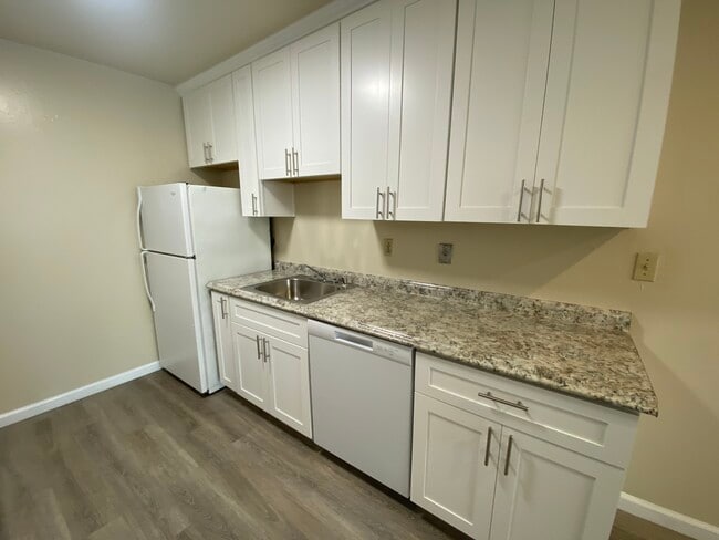 Kitchen - 428 89th St Unit 1