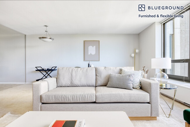 Photo - 3450 N Lake Shore Dr Unit FL9-ID403