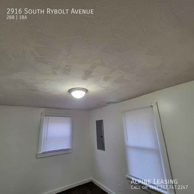 Photo - 2916 S Rybolt Ave
