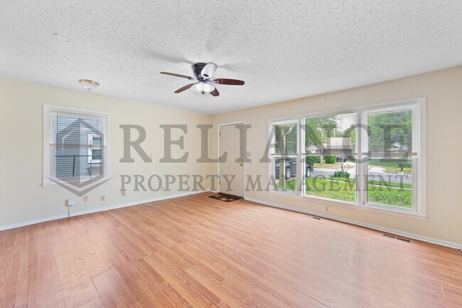 Photo - 4114 Vesta Dr