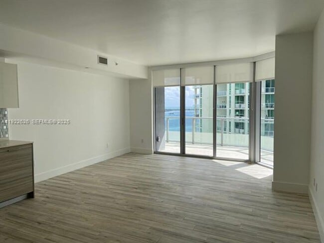 Photo - 1300 Brickell Bay Dr Unit 1300 Brickell Bay Dr 2203