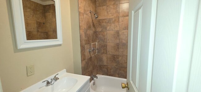 Photo - 2 Bedroom 1 Bathroom Home  $795!