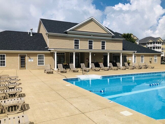 Photo - 3 Bedroom, Bonus Room and 3.5 Bathroom Townhome available in Suncrest Village- 04/03/2026 until t...