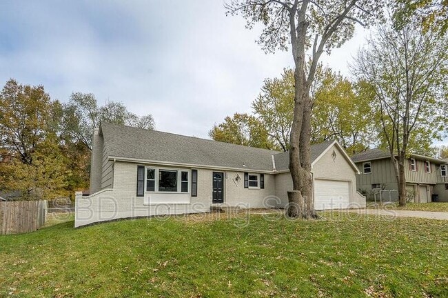 Photo - 18812 Gateway Dr