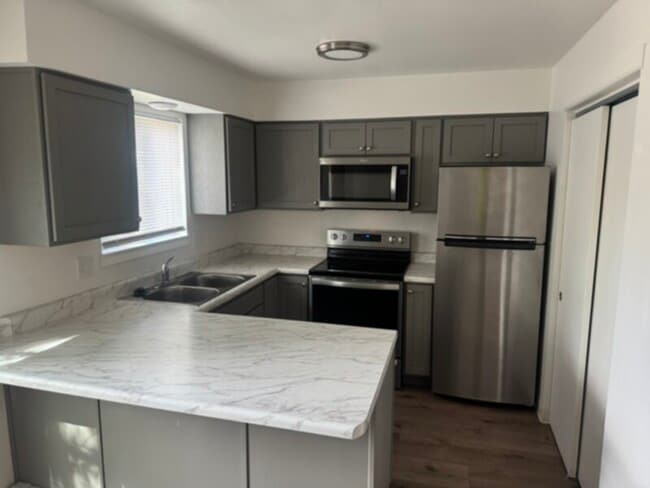 Photo - Updated 2 Bed, 1 Bath!!!