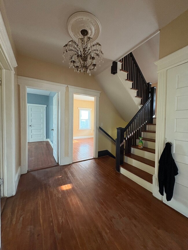 Photo - 150-20 86th Ave