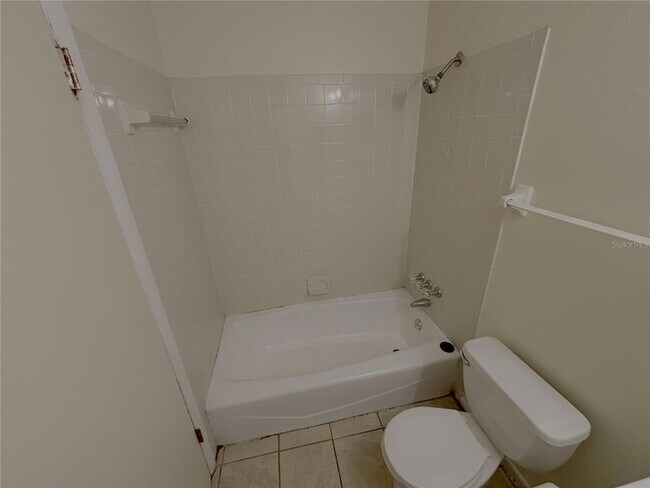 904 SW 62nd Terrace